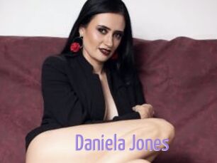 Daniela_Jones