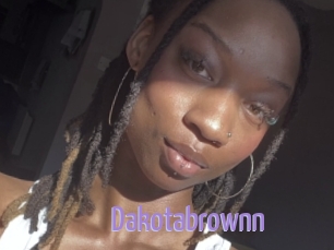 Dakotabrownn