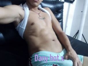 Dany_hot_x