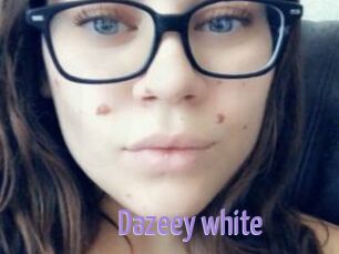 Dazeey_white