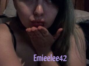 Emieelee42