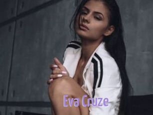 Eva_Cruze