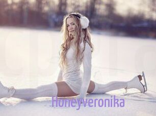 Honeyveronika