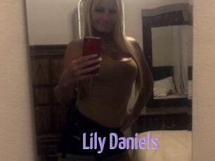 Lily_Daniels