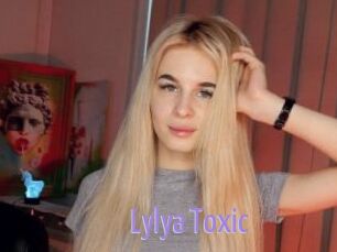 Lylya_Toxic