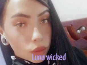 Luna_wicked