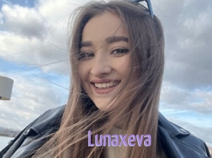 Lunaxeva