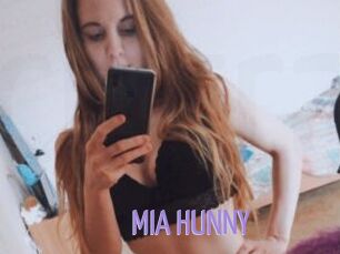 MIA_HUNNY