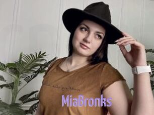 MiaBronks