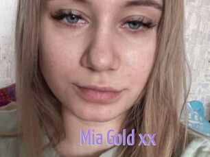 Mia_Gold_xx