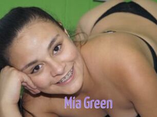 Mia_Green