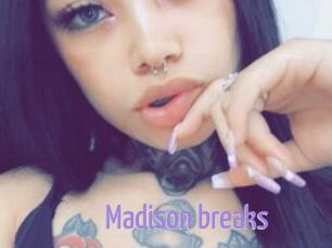 Madison_breaks