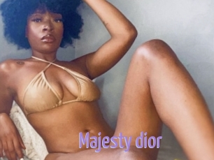 Majesty_dior