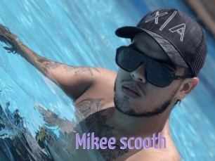 Mikee_scooth