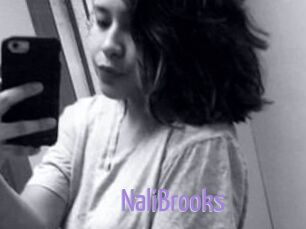 Nali_Brooks