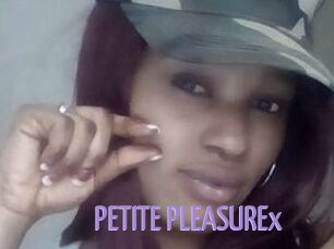 PETITE_PLEASUREx