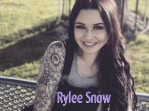 Rylee_Snow