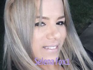 Selena_Fox1