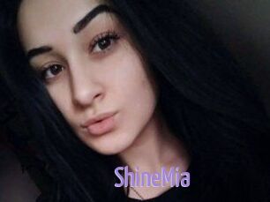 ShineMia