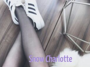 Snow_Charlotte