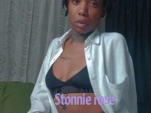 Stonnie_rose